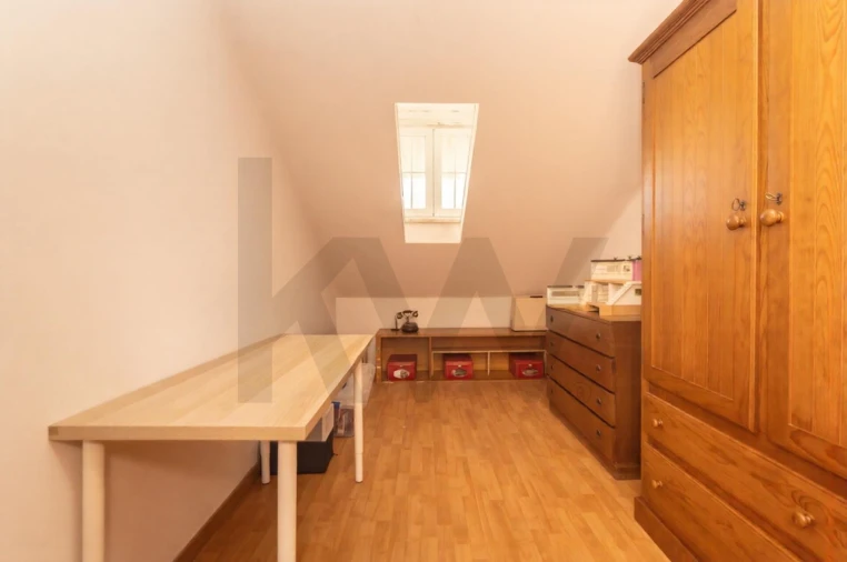 Moradia T5 para Venda em Seixal, Arrentela e Aldeia de Paio Pires Foto 40