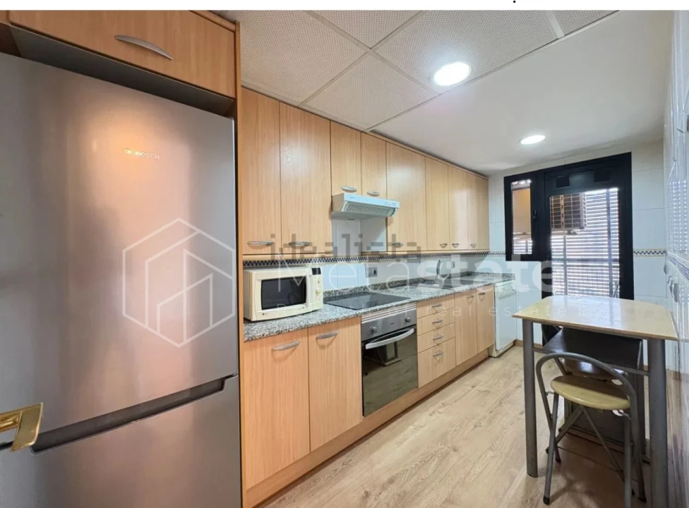 Apartamento T2 para Venda em Carcavelos e Parede Foto 10