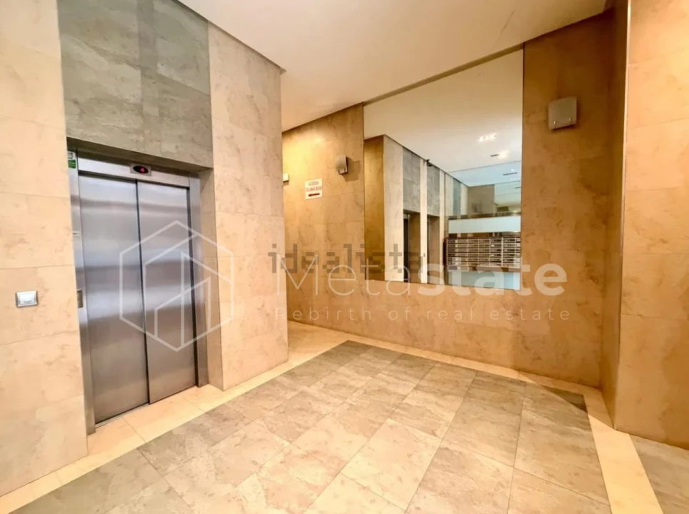 Apartamento T2 para Venda em Carcavelos e Parede Foto 12