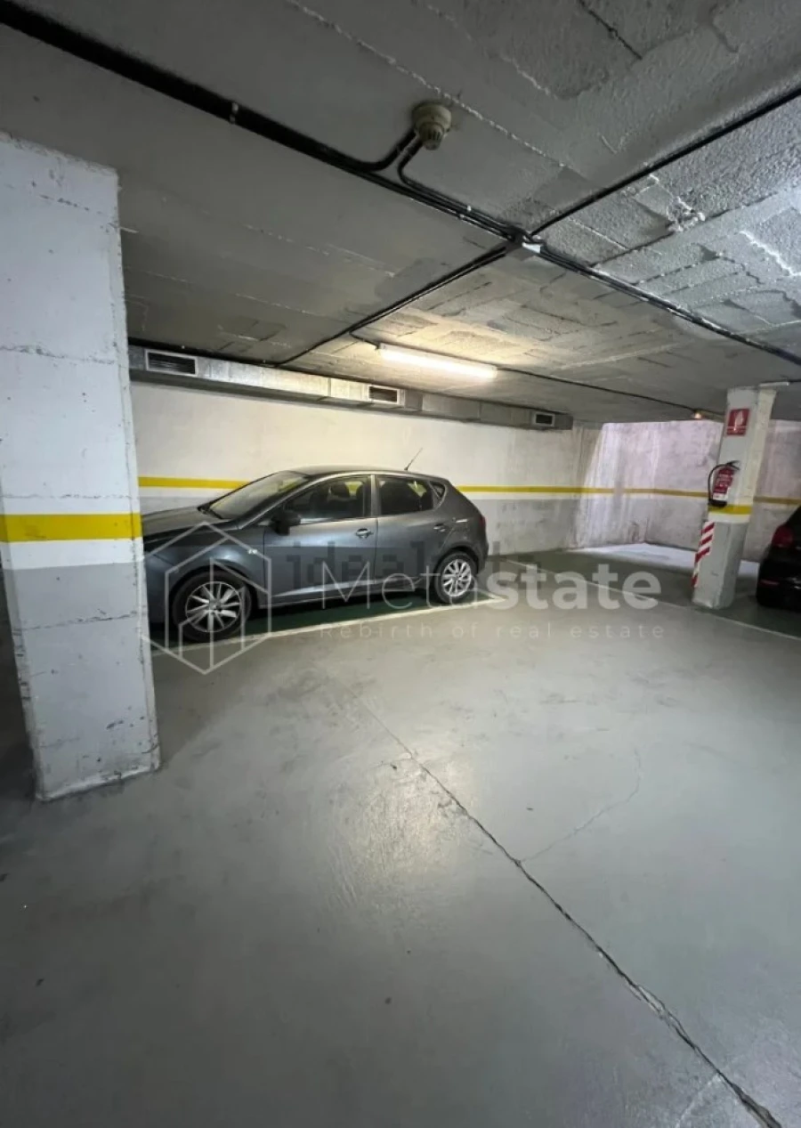 Apartamento T2 para Venda em Carcavelos e Parede Foto 11