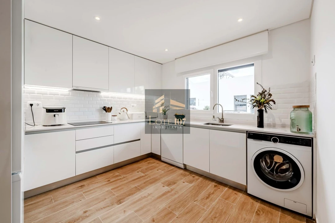 Apartamento T1 para Venda em Pinhal Novo Foto 8