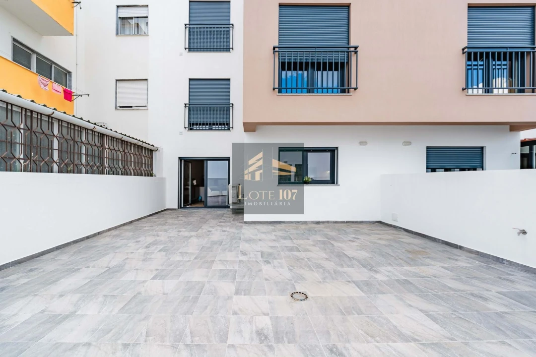 Apartamento T1 para Venda em Pinhal Novo Foto 17