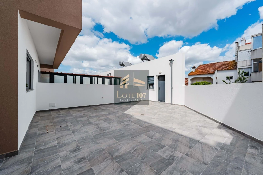 Apartamento T1 para Venda em Pinhal Novo Foto 16