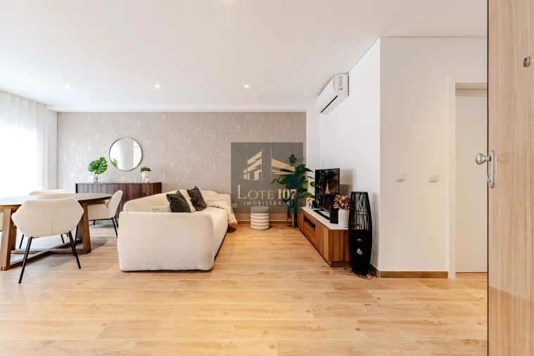 Apartamento T1 para Venda em Pinhal Novo Foto 2