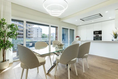 Apartamento T3 para Venda em Odivelas