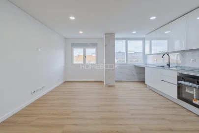 Apartamento T2 para Venda em Setubal (São Sebastião)