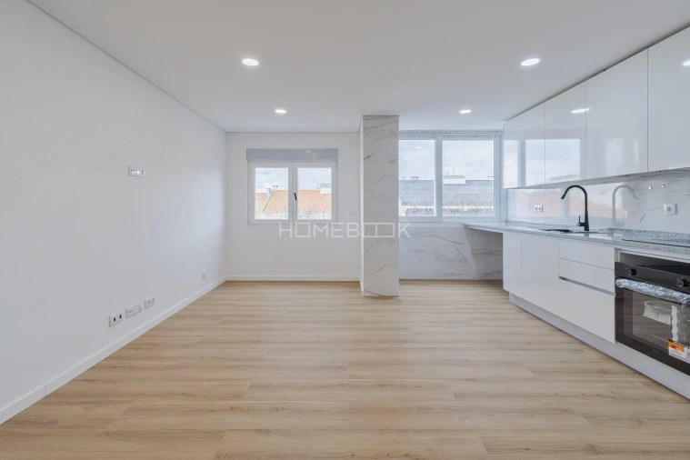 Apartamento T2 para Venda em Setubal (São Sebastião) Foto 17