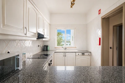 Apartamento T2 para Venda em Albufeira e Olhos de Água