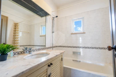 Apartamento T2 para Venda em Albufeira e Olhos de Água