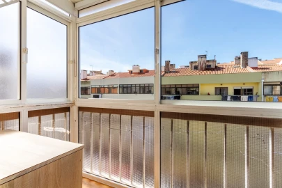 Apartamento T2 para Venda em Algueirão-Mem Martins