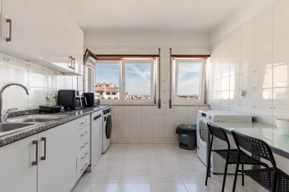 Apartamento T2 para Venda em Algueirão-Mem Martins