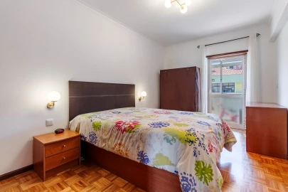 Apartamento T2 para Venda em Algueirão-Mem Martins