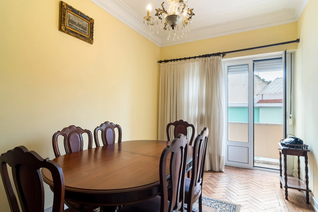 Apartamento T2 para Venda em Arroios Foto 2