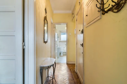 Apartamento T2 para Venda em Arroios