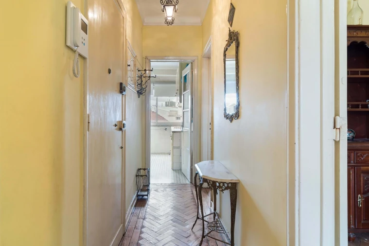 Apartamento T2 para Venda em Arroios Foto 6