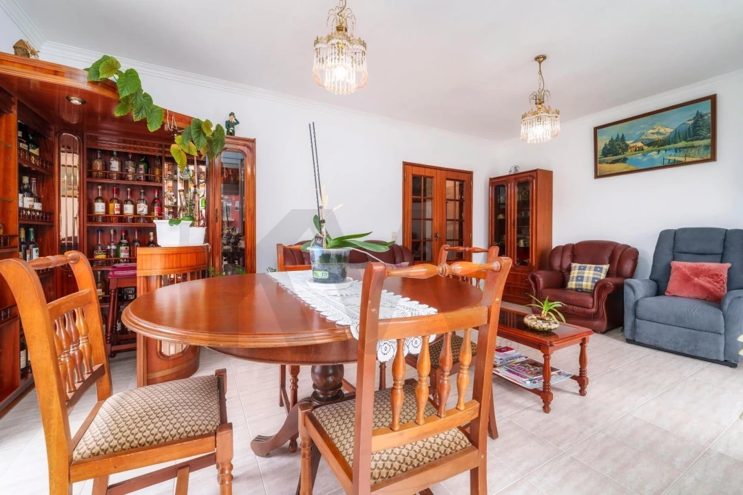 Apartamento T3 para Venda em São Brás de Alportel Foto 3