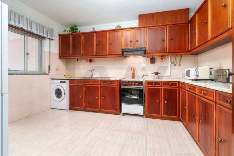 Apartamento T3 para Venda em São Brás de Alportel Foto 4