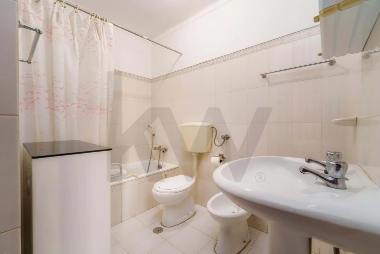 Apartamento T3 para Venda em São Brás de Alportel Foto 12