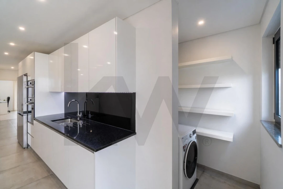 Apartamento T3 para Venda em Faro (Sé e São Pedro) Foto 10