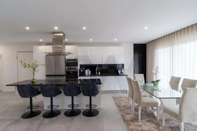 Apartamento T3 para Venda em Faro (Sé e São Pedro)