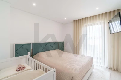 Apartamento T3 para Venda em Faro (Sé e São Pedro)