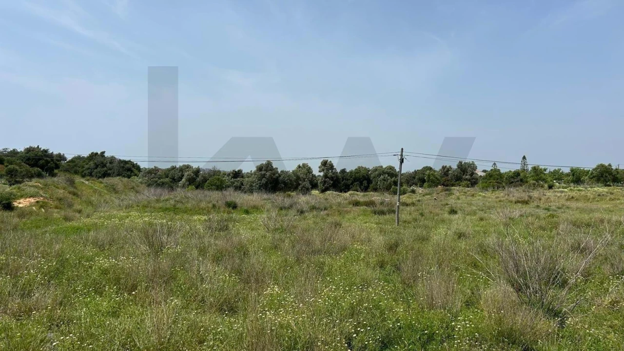 Terreno para Venda em Lagoa e Carvoeiro Foto 14