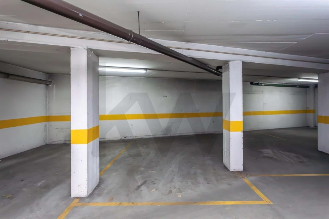 Apartamento T2 para Venda em Caparica e Trafaria Foto 17