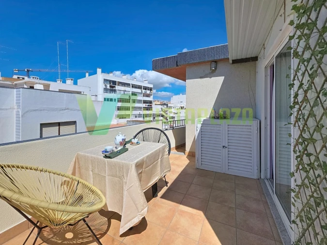 Apartamento T1 para Venda em Portimão Foto 8