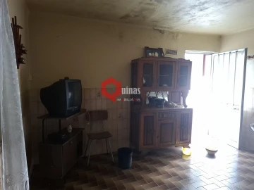 Moradia T3 para Arrendamento em Vila do Touro