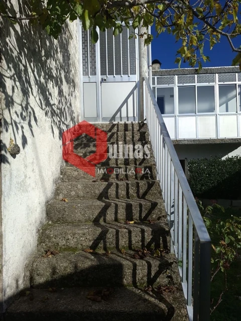 Moradia T3 para Arrendamento em Vila do Touro