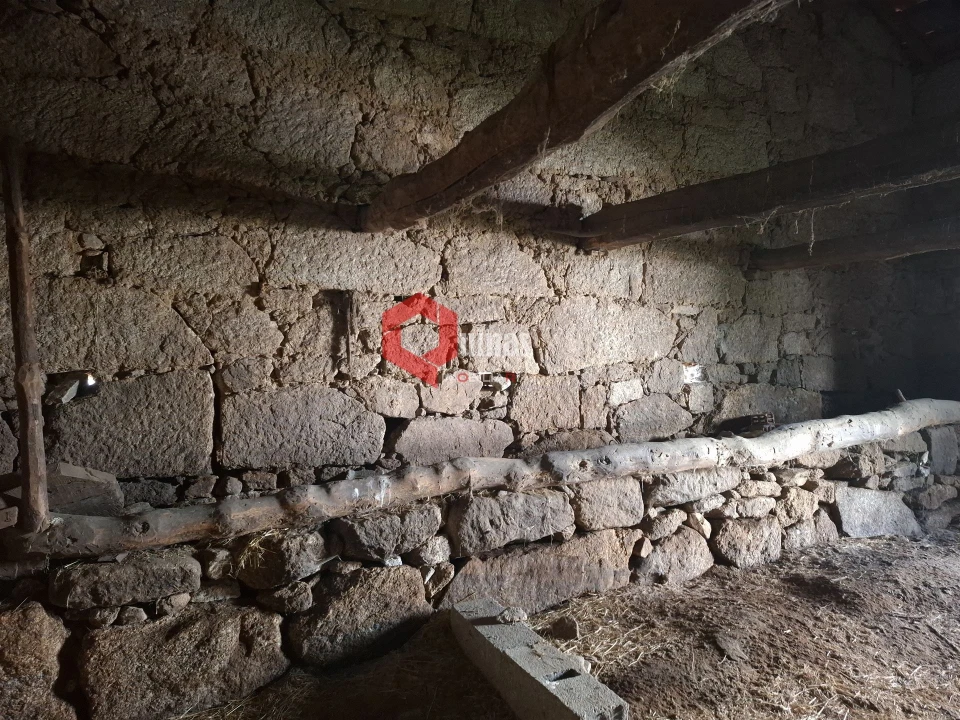 Moradia T3 para Arrendamento em Vila do Touro Foto 29