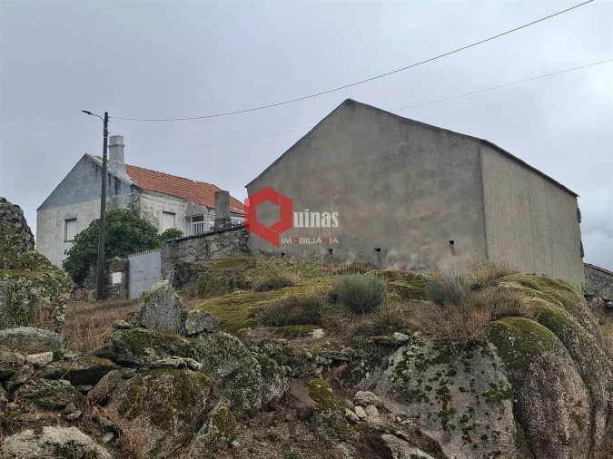 Moradia T3 para Arrendamento em Vila do Touro Foto 3