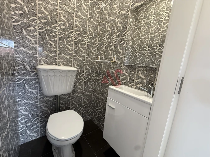 Apartamento T3 para Arrendamento em Figueiro Foto 11