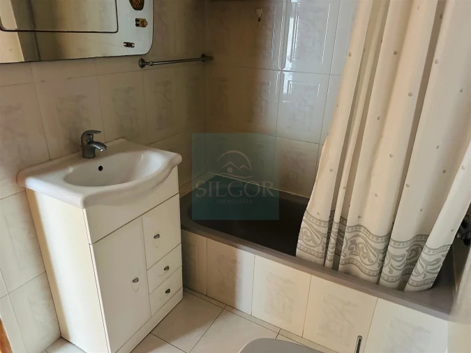 Apartamento T2 para Venda em Barreiro e Lavradio Foto 34