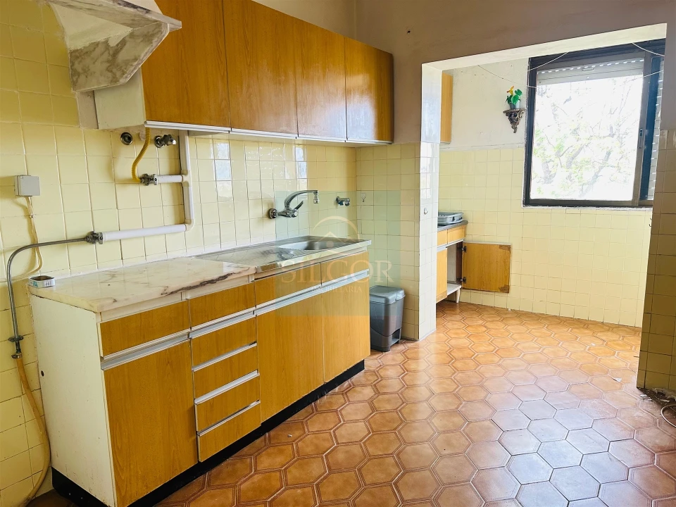 Apartamento T2 para Venda em Barreiro e Lavradio Foto 1