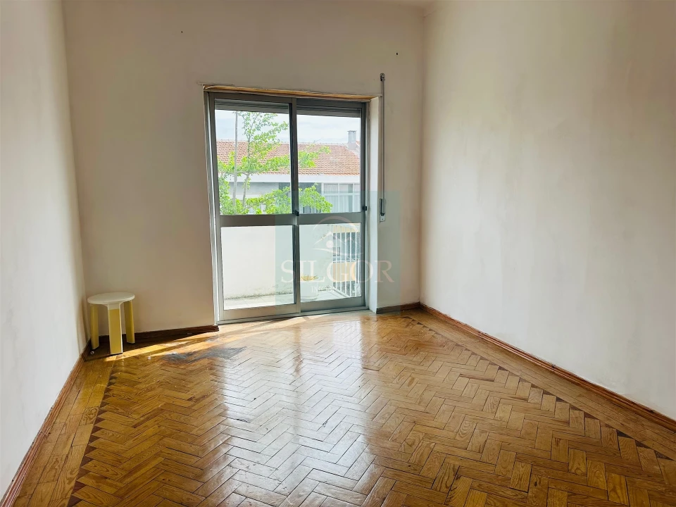 Apartamento T2 para Venda em Barreiro e Lavradio Foto 26