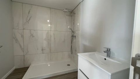 Apartamento T3 para Venda em Funchal (Se)