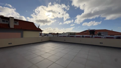 Apartamento T3 para Venda em Funchal (Se)