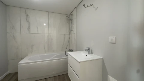 Apartamento T3 para Venda em Funchal (Se)