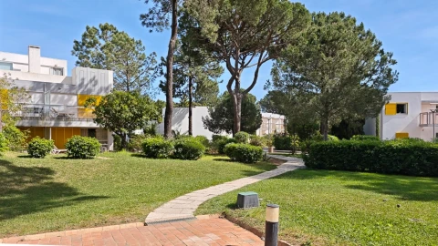 Apartamento T1 para Venda em Quarteira