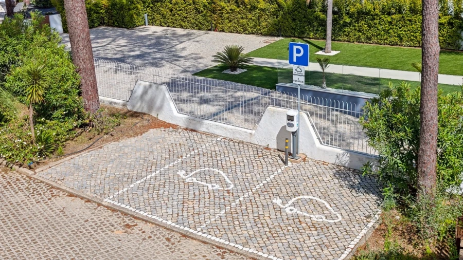 Apartamento T1 para Venda em Quarteira Foto 56