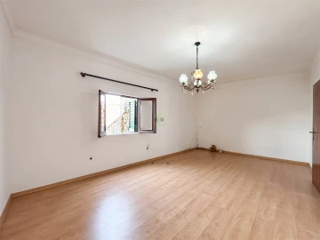 Moradia T4 para Venda em São Miguel de Acha