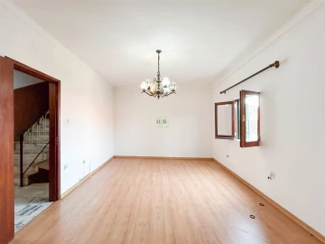 Moradia T4 para Venda em São Miguel de Acha