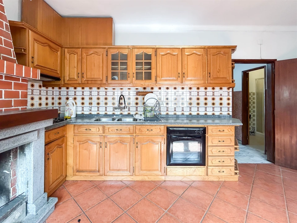 Moradia T4 para Venda em São Miguel de Acha Foto 29