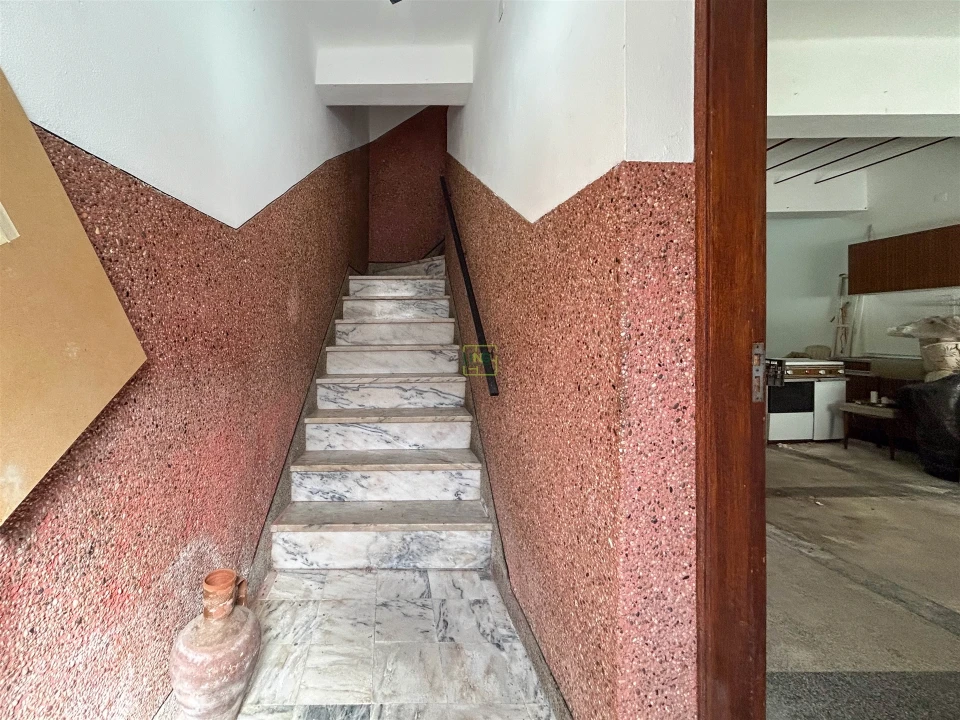 Moradia T4 para Venda em São Miguel de Acha Foto 8