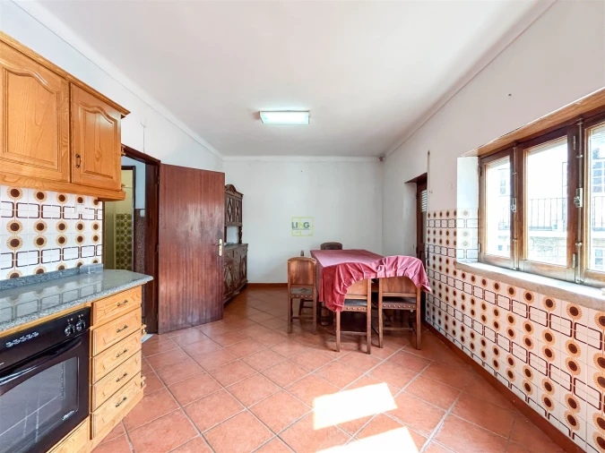 Moradia T4 para Venda em São Miguel de Acha Foto 31