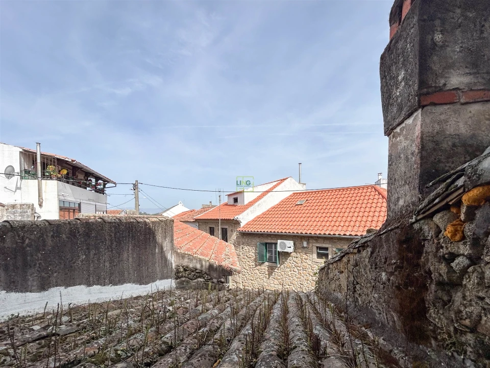 Moradia T4 para Venda em São Miguel de Acha Foto 22