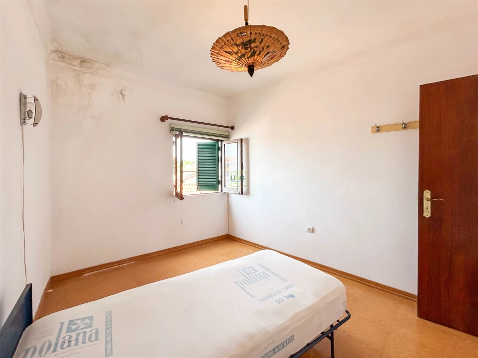 Moradia T4 para Venda em São Miguel de Acha Foto 38