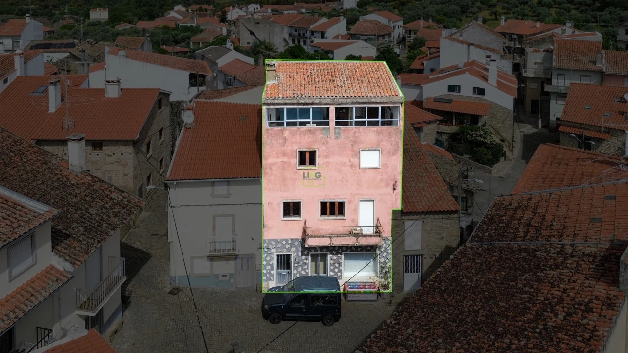 Moradia T4 para Venda em São Miguel de Acha Foto 70