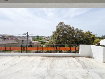 Moradia T4 para Venda em São Miguel de Acha